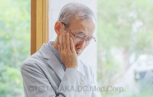 失った歯をそのままに